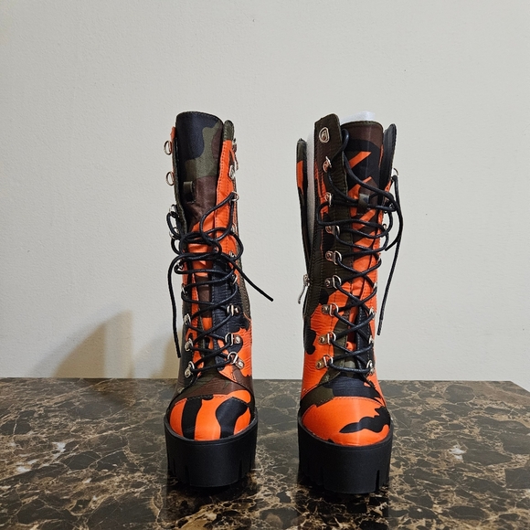 AZALEA WANG PUT IT DOWN ON ME CHUNKY HEEL CAMO - 8.5 - Picture 6 of 9